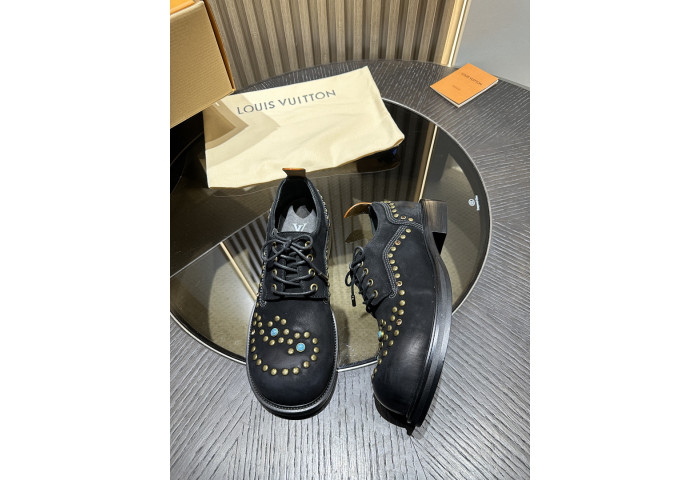 LOVT SNEAKER lv-554