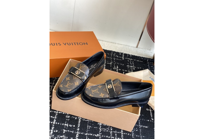 LOVT SNEAKER lv-435