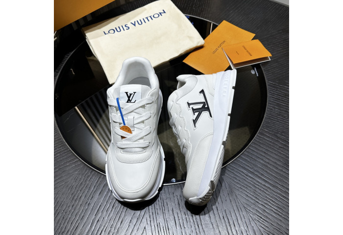 LOVT SNEAKER lv-339