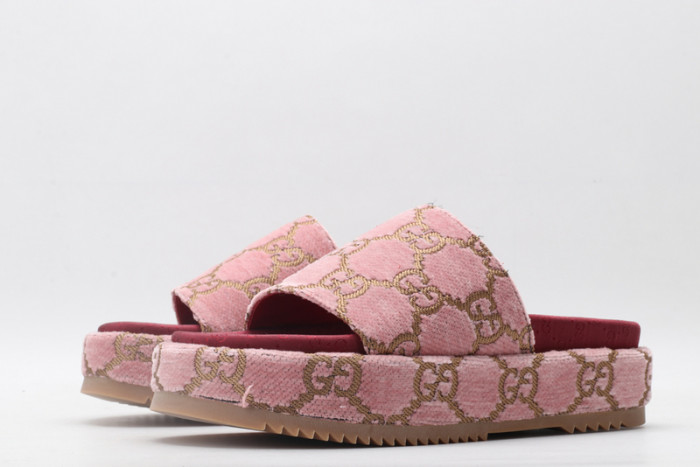 guc sandal