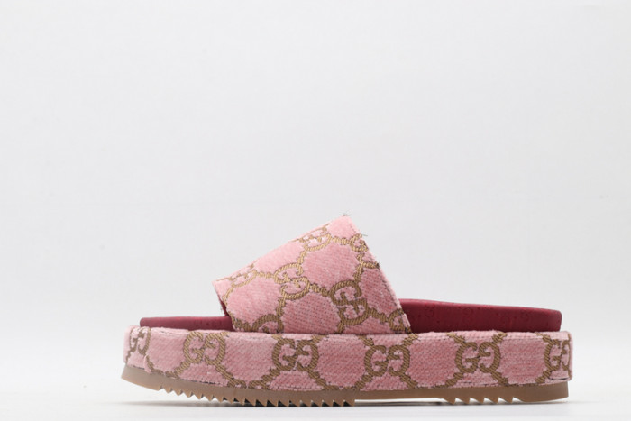 guc sandal