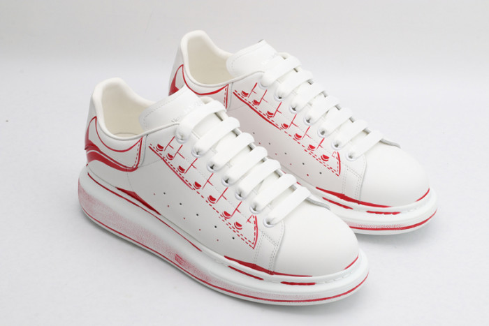 alex mcqu sneakers