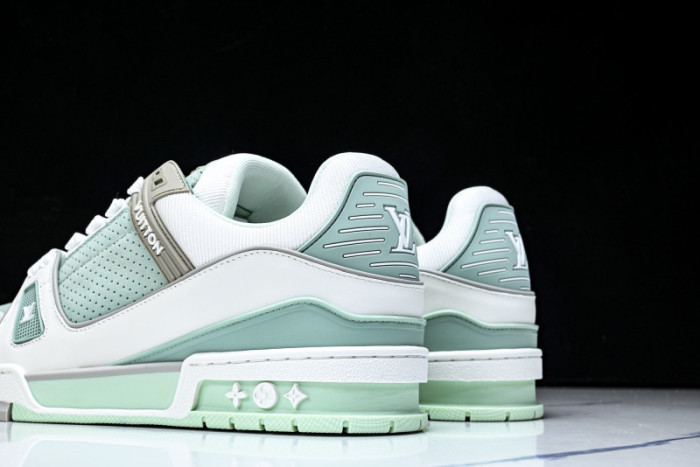 LOVT SNEAKER lv-445