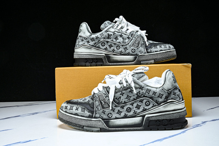 LOVT SNEAKER lv-551