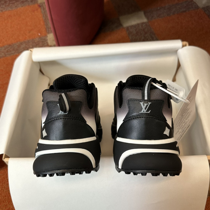 LOVT SNEAKER lv-196