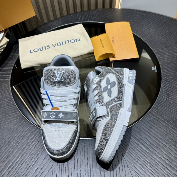 LOVT SNEAKER lv-244