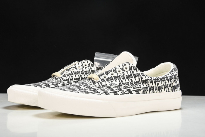 comme des garcons x authentic 