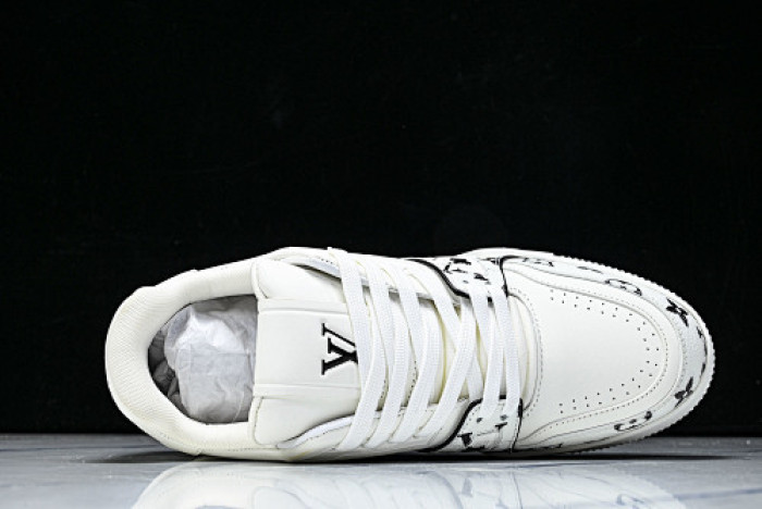LOVT SNEAKER lv-559