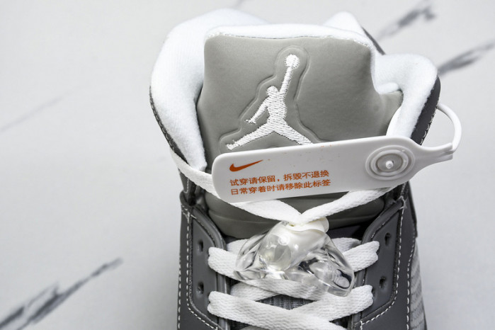 Jordan 5 Retro 