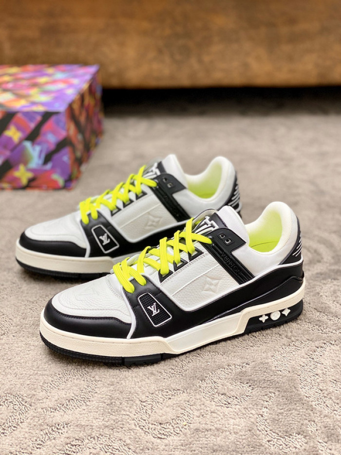 lovt sneaker