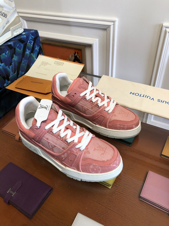 lovt sneaker