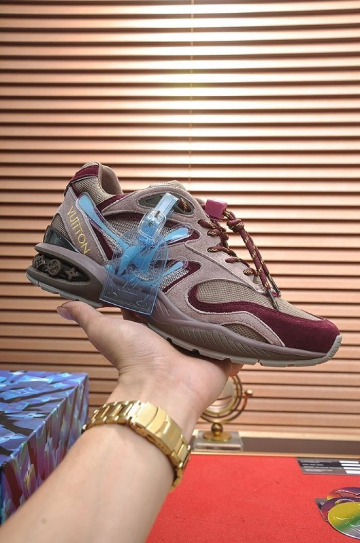 lovt sneaker
