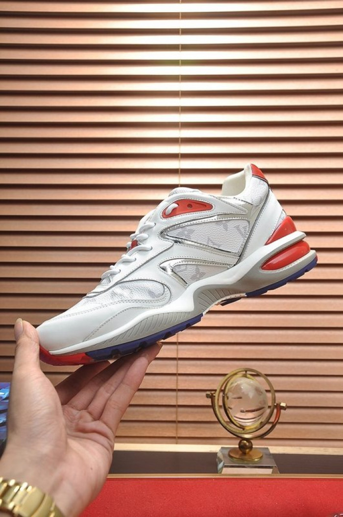 lovt sneaker