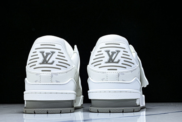 LOVT SNEAKER lv-502