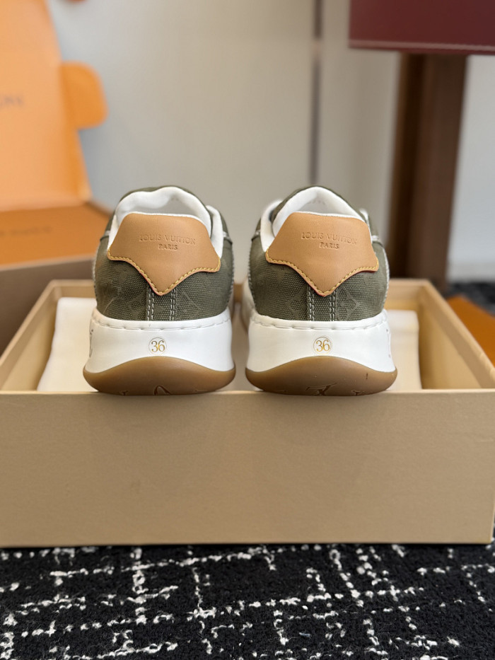 LOVT SNEAKER lv-521