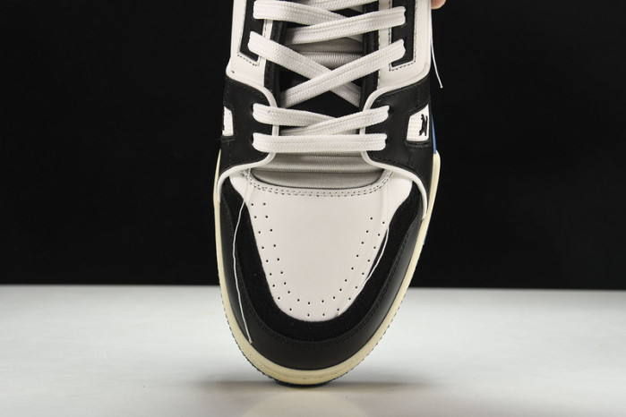 lovt sneaker