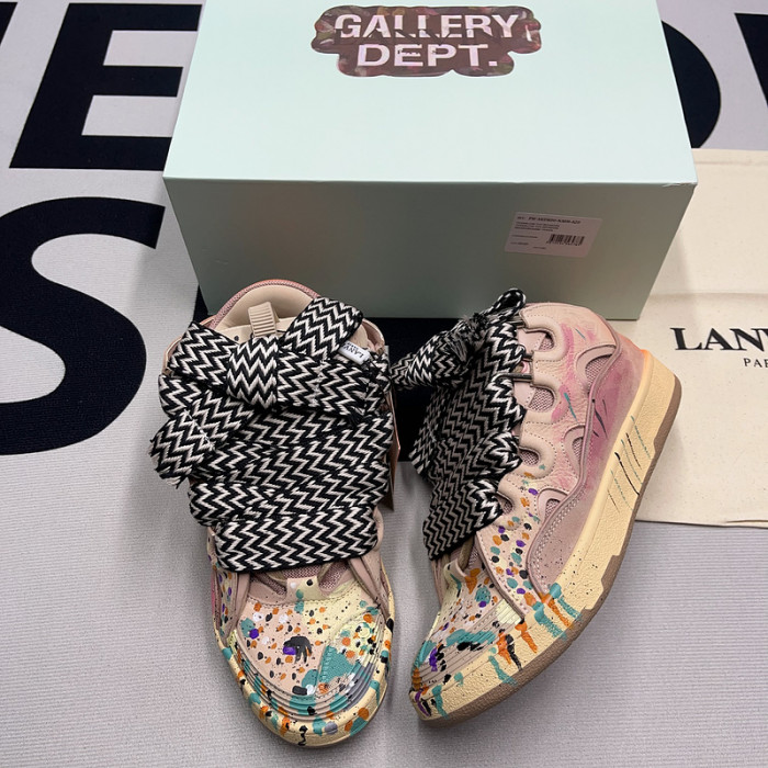 Lanu1n curb sneaker