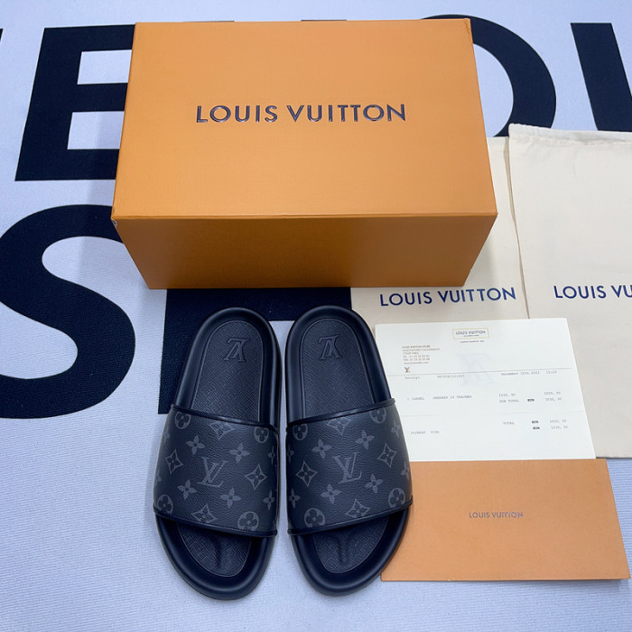 lovt sandal