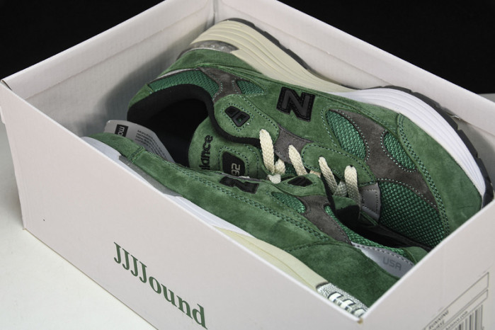 new Ba1an*e 992 jjjjound green m992jj