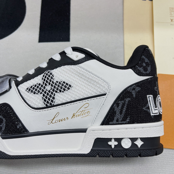 lovt sneaker