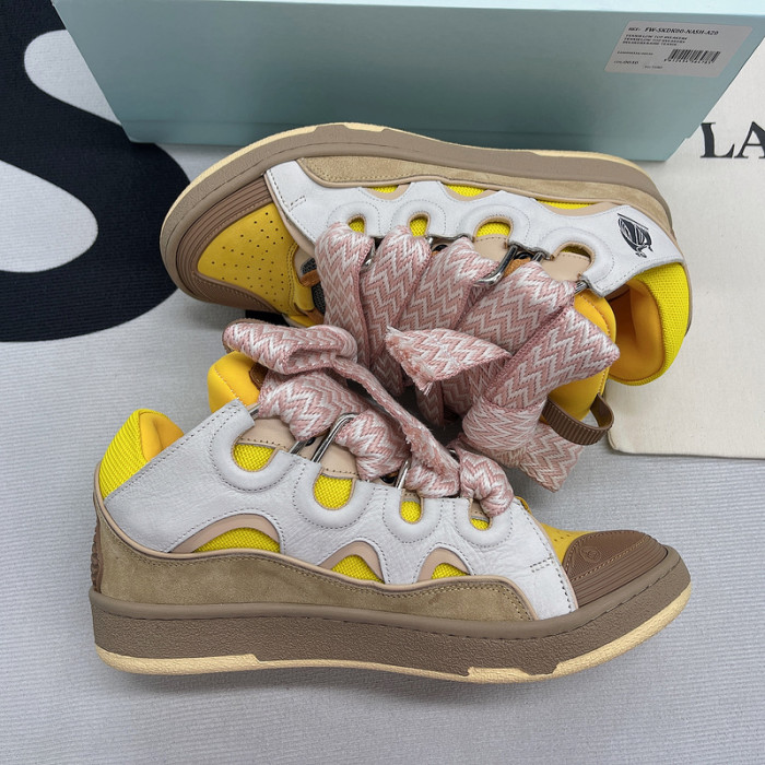 Lanu1n curb sneaker