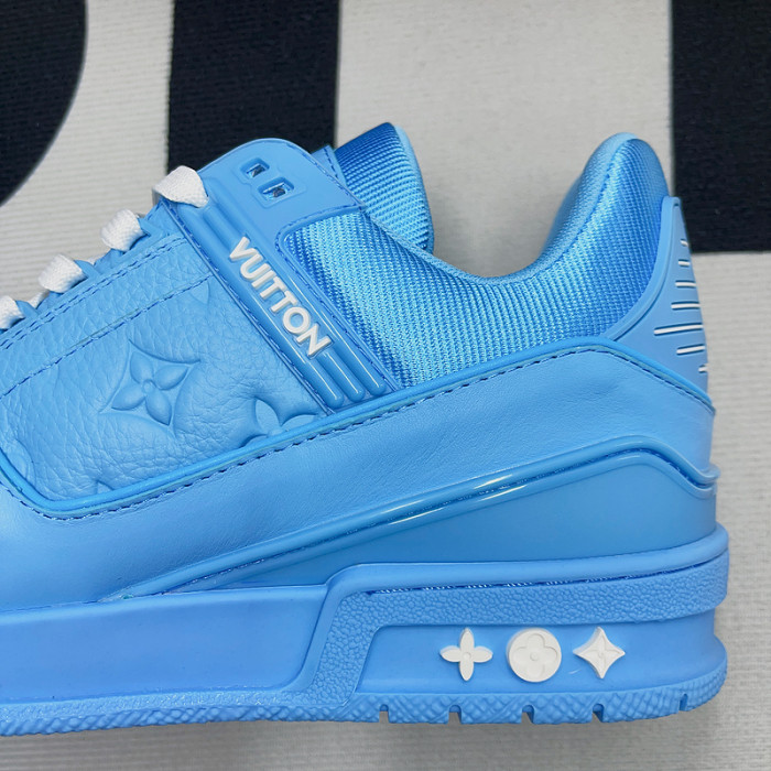 lovt sneaker