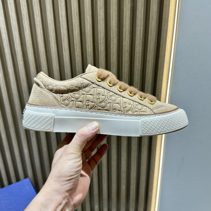 DR B33 LOW-TOP SNEAKERS DR-172