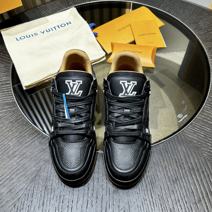 LOVT SNEAKER lv-332