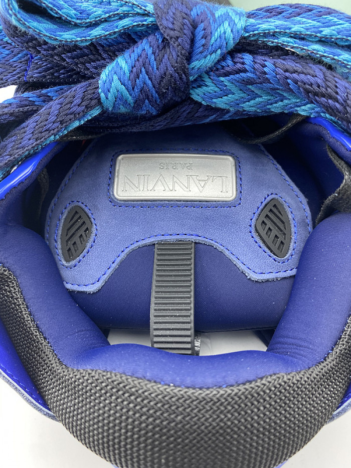 Lanu1n curb sneaker 111209