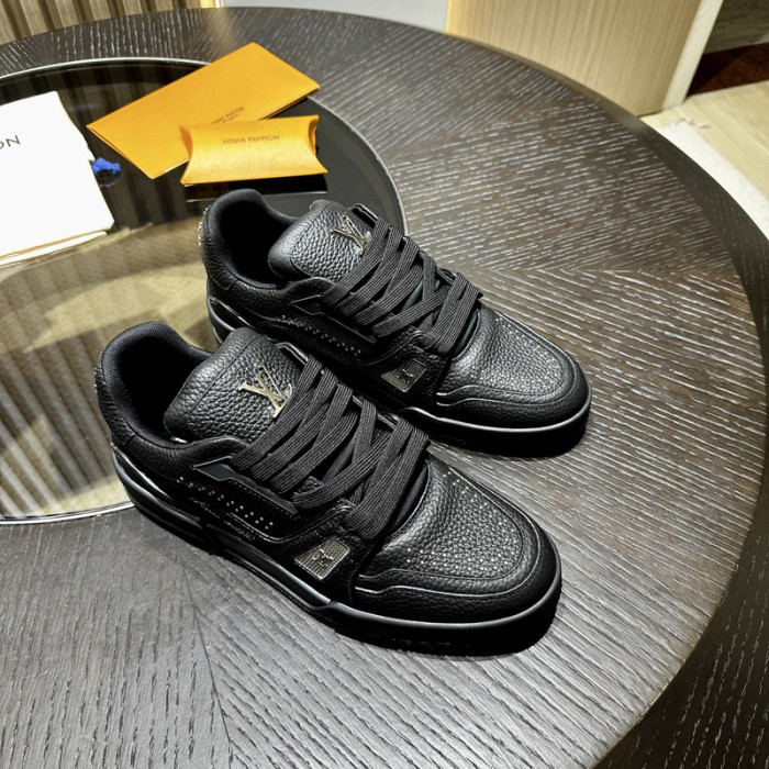 LOVT SNEAKER lv-204
