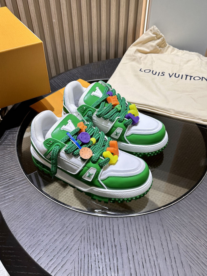 lovt sneaker