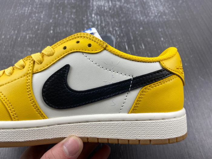 travis scott x air jordan 1 dz4137-700