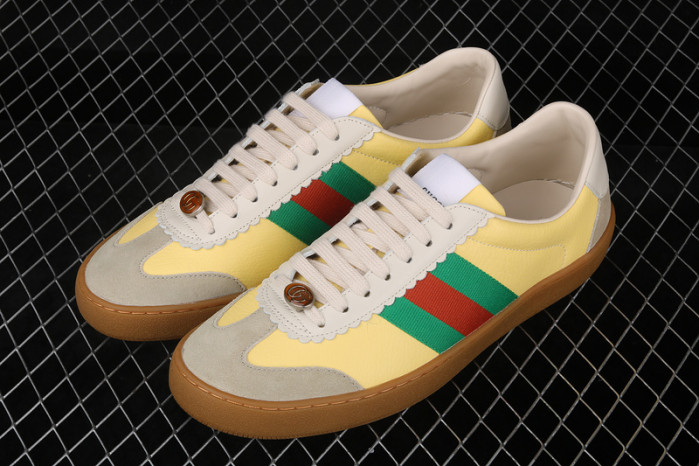 gi ace embroidered low-top sneaker h903p112