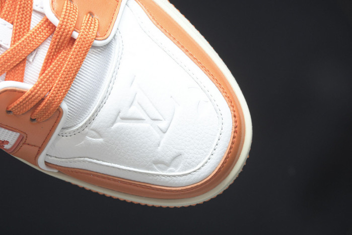 lovt sneaker