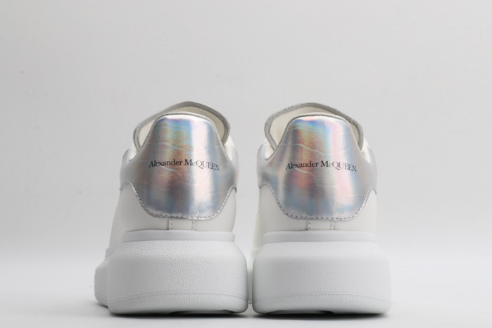 alex mcqu sneakers