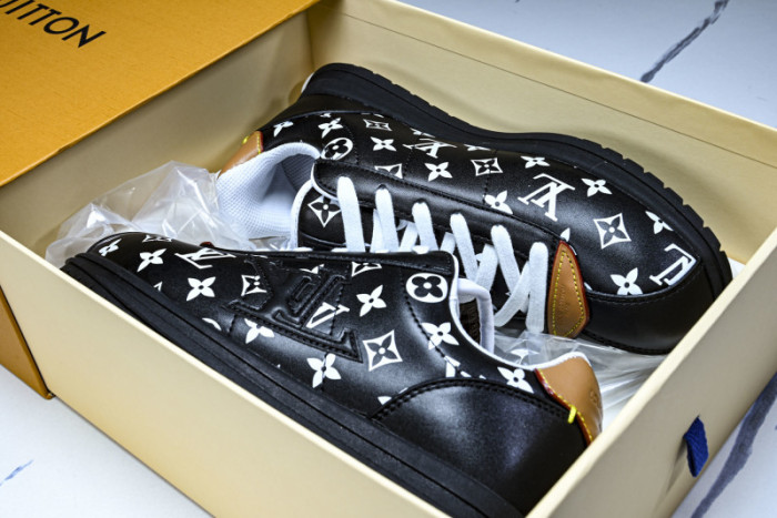 LOVT SNEAKER lv-422