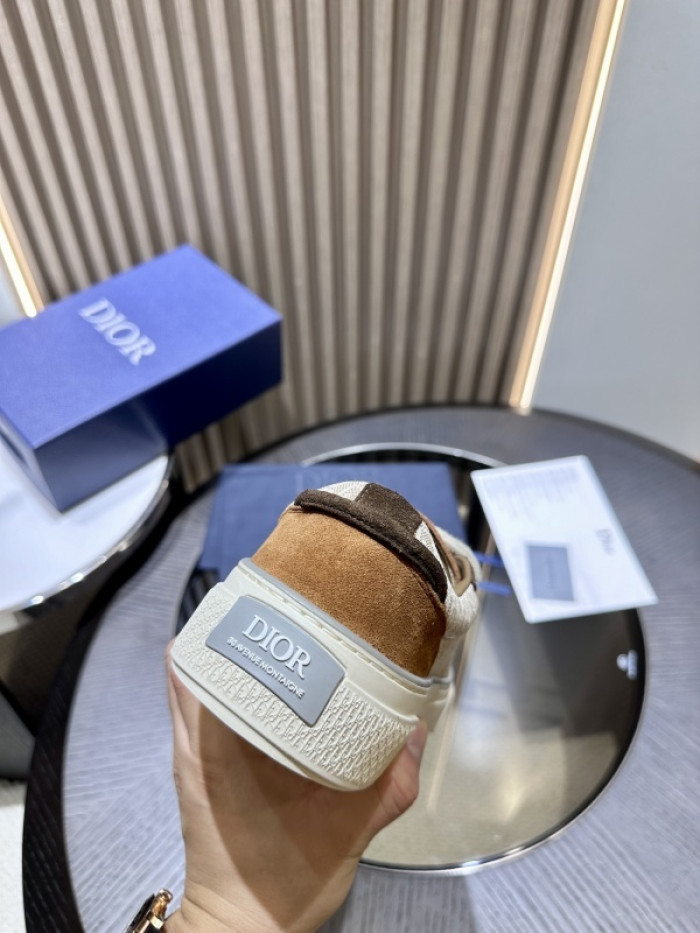 DR B33 LOW-TOP SNEAKERS DR-132